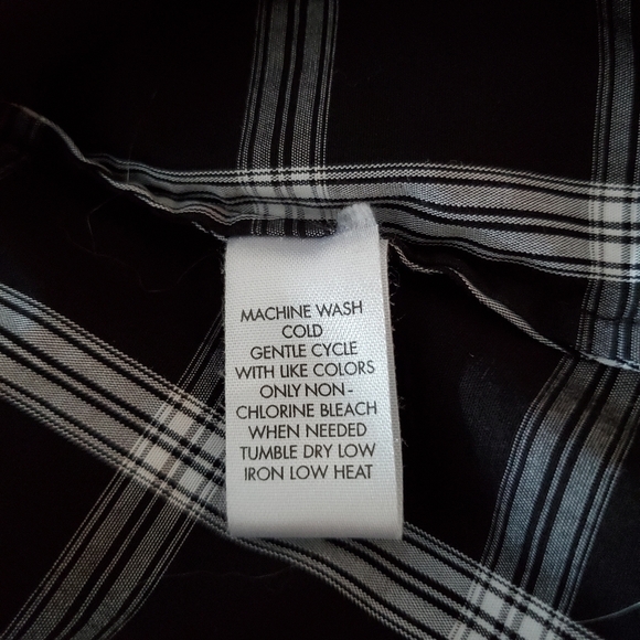 Calvin Klein Button Shirt,  SZ M - Picture 6 of 7